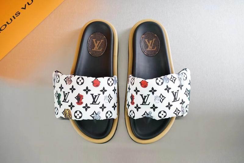 LV Men's Slippers 363